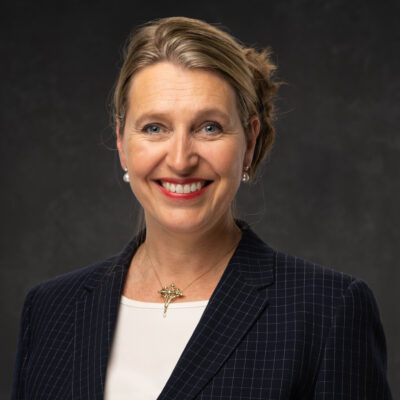 Portret Prof. Dr. Manon Hillegers By Creative Desk 1308 1x1